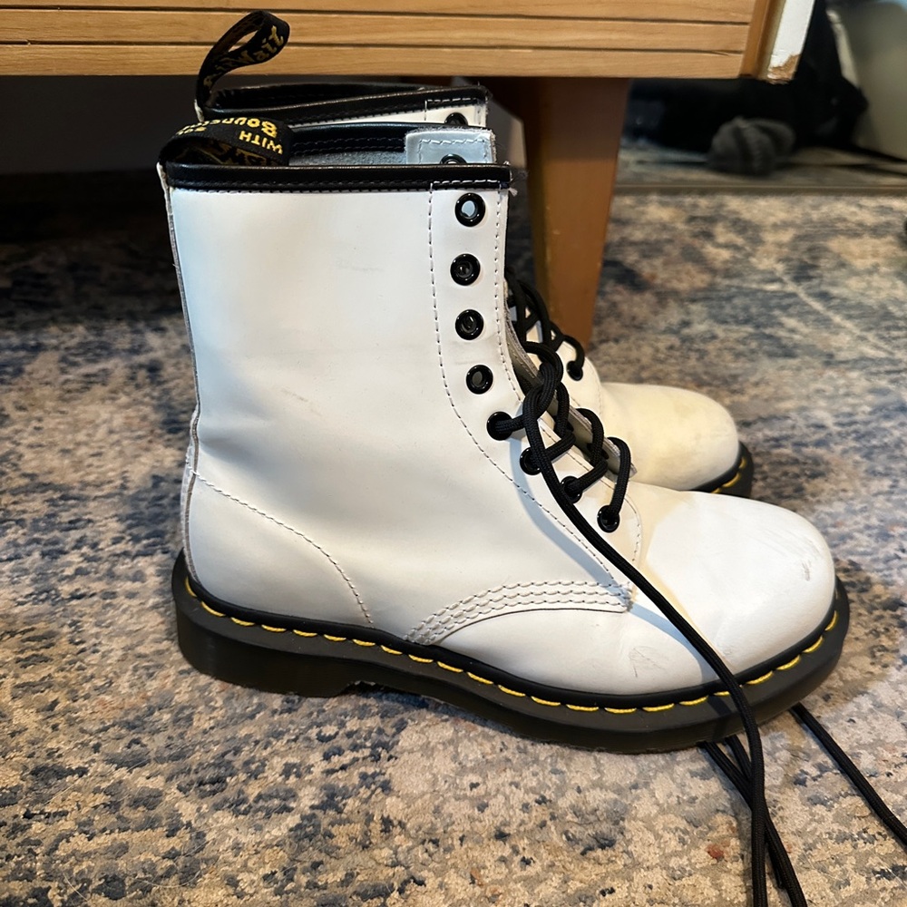 Doc Martens 6M